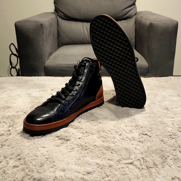 Men's Steven Land Black&Tan Double Zipper, tie (New) Size12 with gym shoe bottom - Picture 4 of 4